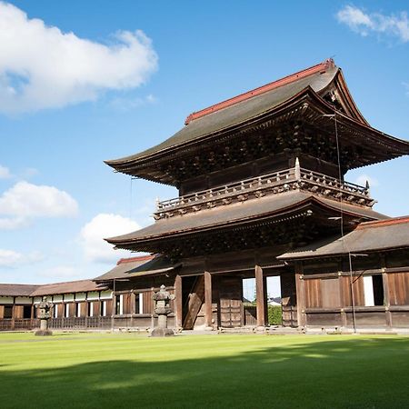 Kadokyu Ryokan Takaoka Eksteriør bilde