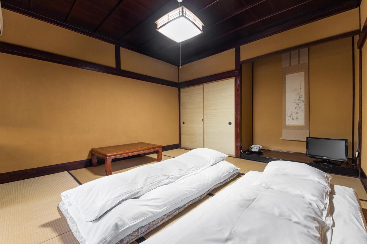 Kadokyu Ryokan Takaoka Eksteriør bilde